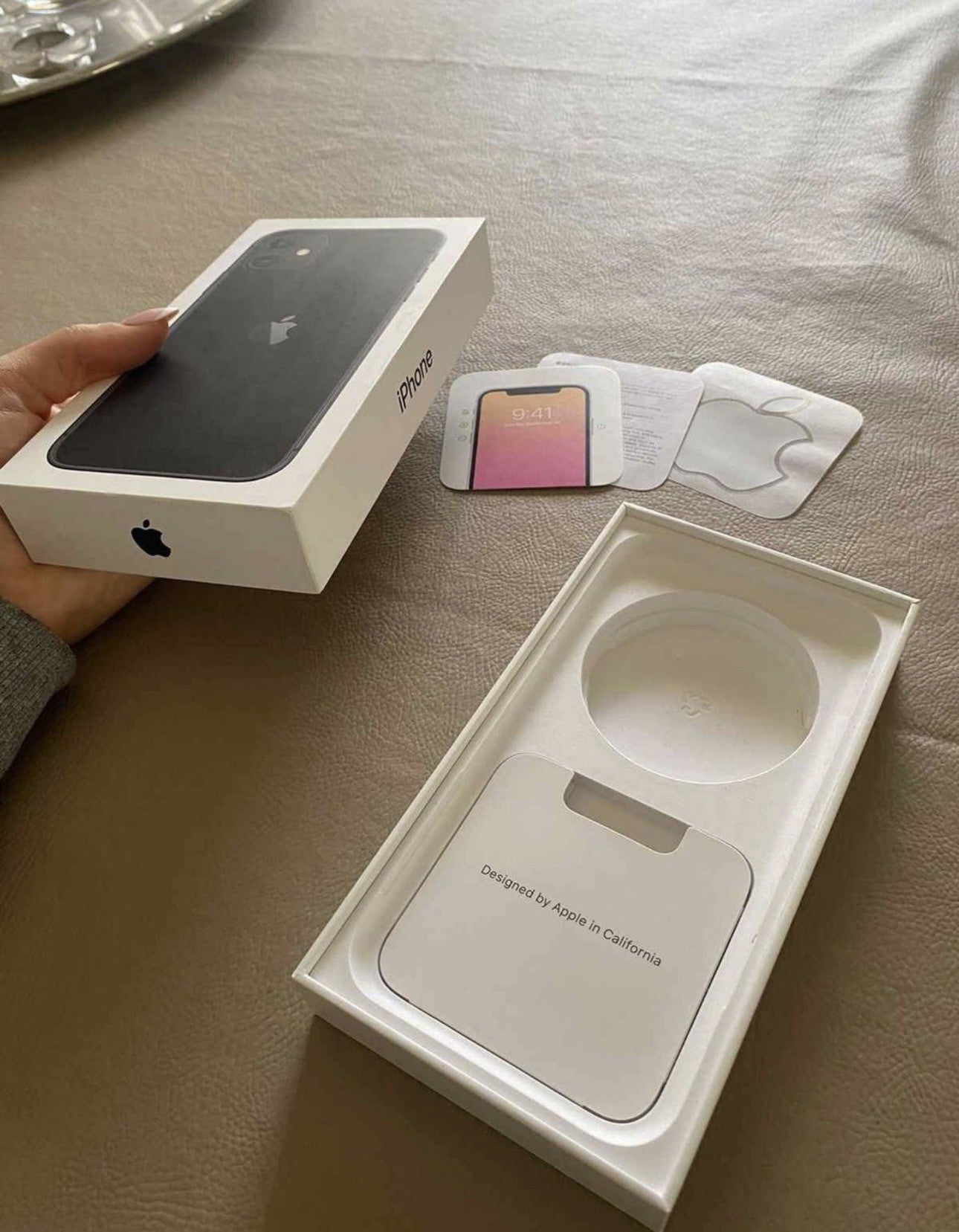 iPhone 11 - Black
