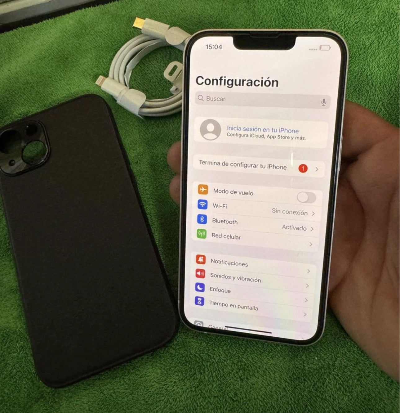 iPhone 13 - Starlight